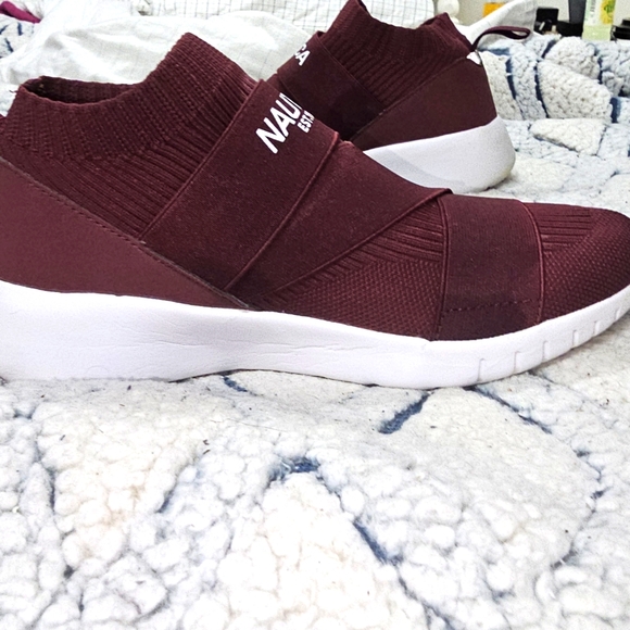 Nautica Women Vivien Fashion Slip-On Sneaker Comfort Running Shoes - Picture 3 of 6